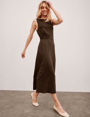 Rotation Side Twist Midi Dress