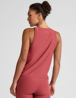 red scoop neck relaxed fit tank top.